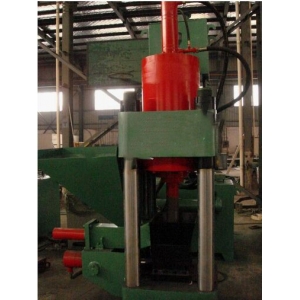 Y83-1800型生铁屑打包机